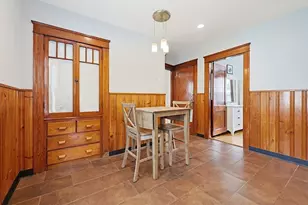 8 Elton St, Worcester, MA 01604 - Photo 13