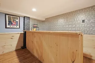 8 Elton St, Worcester, MA 01604 - Photo 37