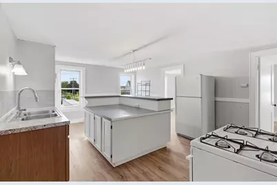 293 Clemente #3R, Holyoke, MA 01040 - Photo 1