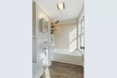 293 Clemente #3R, Holyoke, MA 01040 - Photo 9