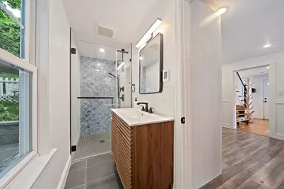 30 Hillside Ave, Quincy, MA 02170 - Photo 9