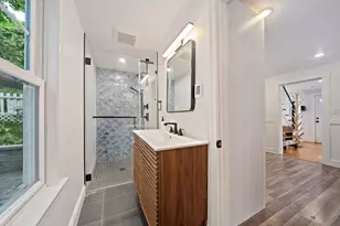 30 Hillside Ave, Quincy, MA 02170 - Photo 9