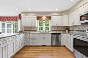 187 Sanborn Ln, Reading, MA 01867 - Photo 13