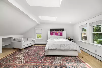 47 Essex St, Medford, MA 02155 - Photo 17