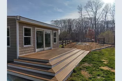390 Read St, Seekonk, MA 02771 - Photo 17