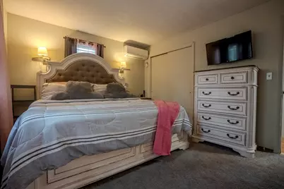 584 Dennison Dr, Southbridge, MA 01550 - Photo 11