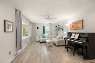 7 Marie Ave, Sharon, MA 02067 - Photo 3
