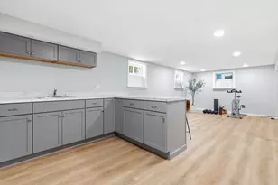 3 Driftwood Ln, Lynnfield, MA 01940 - Photo 29