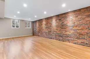 103 Charter St, Boston, MA 02113 - Photo 3