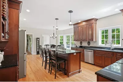 115 Webster Woods Ln, North Andover, MA 01845 - Photo 11