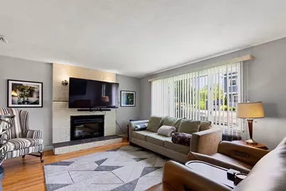 11 Adams St, Salem, MA 01970 - Photo 7