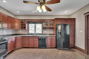 369 Bacon St, Waltham, MA 02451 - Photo 9