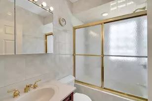 369 Bacon St, Waltham, MA 02451 - Photo 17