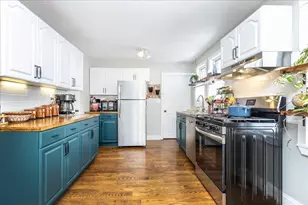 15 Whitin Ave, Revere, MA 02151 - Photo 19