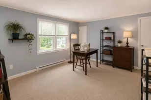 270 Sunderland Rd, Worcester, MA 01604 - Photo 7