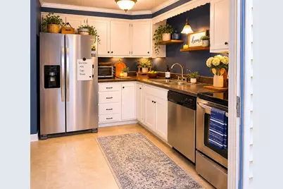 270 Sunderland Rd #99, Worcester, MA 01604 - Photo 5