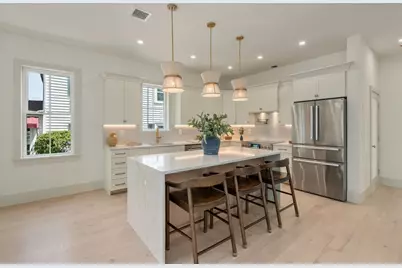 33 Fendale Ave, Boston, MA 02124 - Photo 5