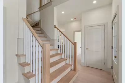 33 Fendale Ave, Boston, MA 02124 - Photo 13