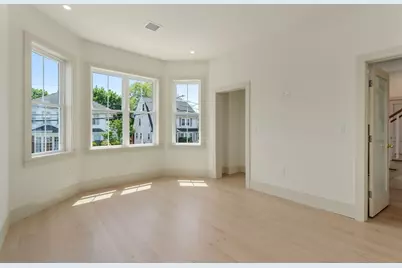33 Fendale Ave, Boston, MA 02124 - Photo 11