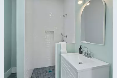 33 Fendale Ave, Boston, MA 02124 - Photo 27