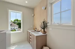 33 Fendale Ave, Boston, MA 02124 - Photo 17
