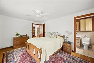 73 Center St, Plympton, MA 02367 - Photo 11