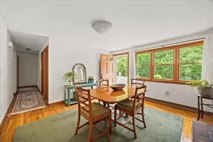 73 Center St, Plympton, MA 02367 - Photo 3