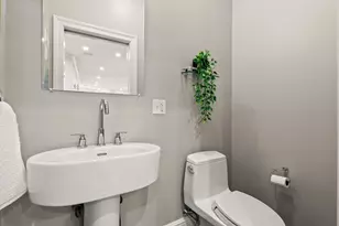 72 Tuttle St, Boston, MA 02125 - Photo 15
