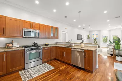 72 Tuttle St #1, Boston, MA 02125 - Photo 11