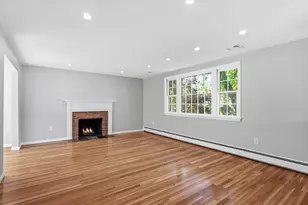 7 Blueberry Cir, Framingham, MA 01701 - Photo 5