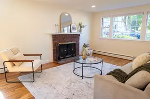 7 W Ferdinand St, Stoneham, MA 02180 - Photo 5