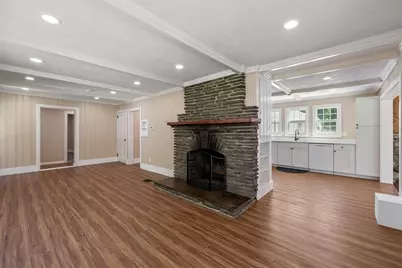 440 N Woodstock Rd, Southbridge, MA 01550 - Photo 17