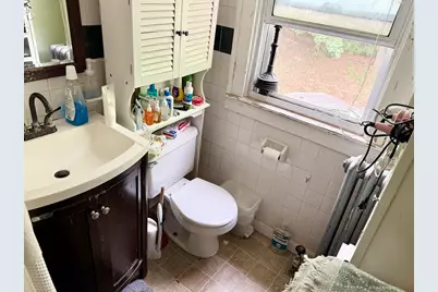 14 Ellington St, Agawam, MA 01001 - Photo 19
