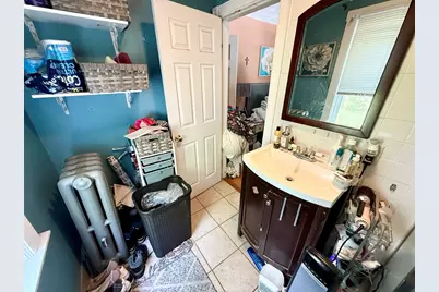 14 Ellington St, Agawam, MA 01001 - Photo 17
