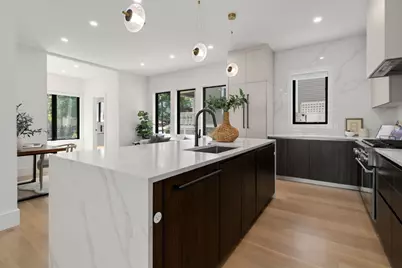 116 Thorndike St #1A, Brookline, MA 02446 - Photo 5