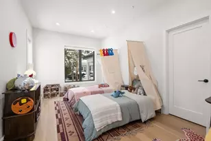 116 Thorndike St, Brookline, MA 02446 - Photo 13