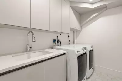 116 Thorndike St #1A, Brookline, MA 02446 - Photo 19
