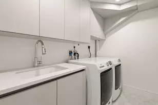 116 Thorndike St, Brookline, MA 02446 - Photo 19