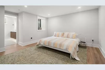 116 Thorndike St #1A, Brookline, MA 02446 - Photo 15