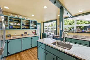 204 Village St, Medway, MA 02053 - Photo 15