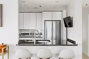 8-12 Museum Way, Cambridge, MA 02141 - Photo 9