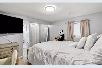 47 Leonardo Ave, Malden, MA 02148 - Photo 31
