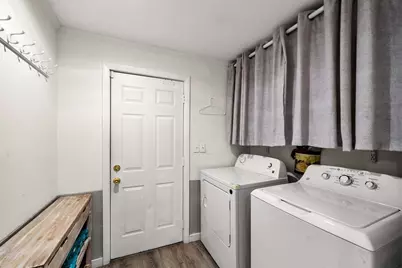 47 Leonardo Ave, Malden, MA 02148 - Photo 17