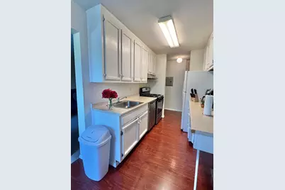 2 Shrewsbury Green Dr #I, Shrewsbury, MA 01545 - Photo 5