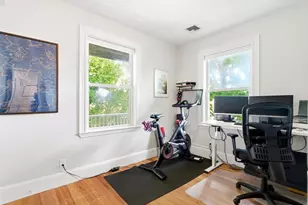 10 Ashmont Ct, Boston, MA 02122 - Photo 15