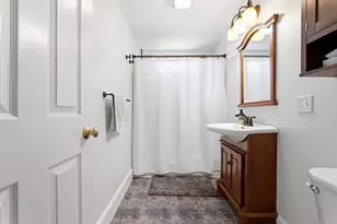 10 Ashmont Ct, Boston, MA 02122 - Photo 17