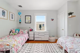 10 Ashmont Ct, Boston, MA 02122 - Photo 11