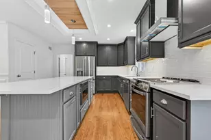 16 Skyline Dr, Billerica, MA 01821 - Photo 13