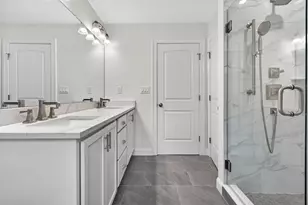 16 Skyline Dr, Billerica, MA 01821 - Photo 39