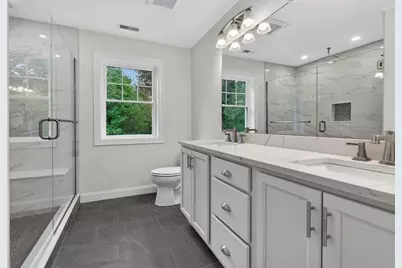 16 Skyline Dr, Billerica, MA 01821 - Photo 25